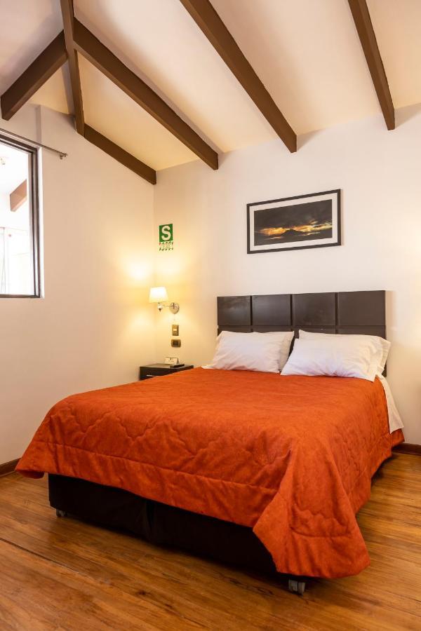 & El Triunfo Inn Cusco