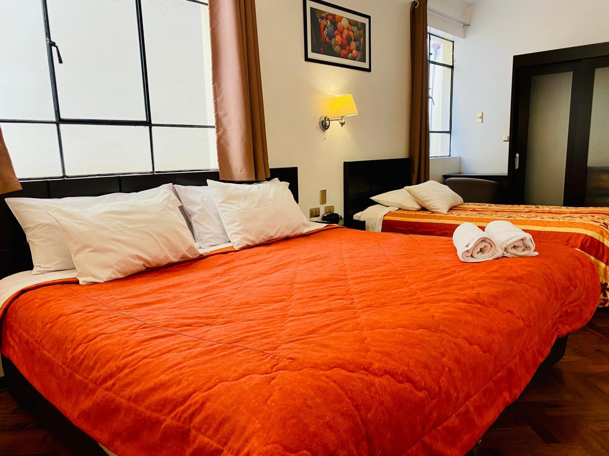 Inn & El Triunfo Cusco